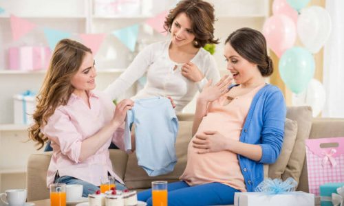 How much to spend on a baby shower gift?